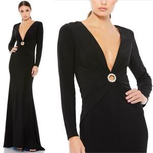 Mac Duggal Ieena gathered pearl Keyhole gown black Size 14 Gala black tie maxi